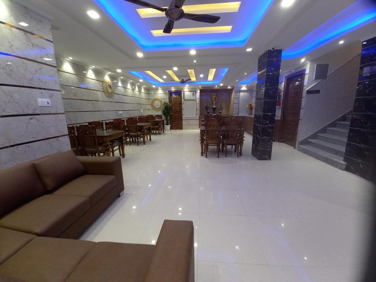 Hotel Festival Mahipalpur Delhi Airport - Near Delhi Aerocity New Delhi Eksteriør billede