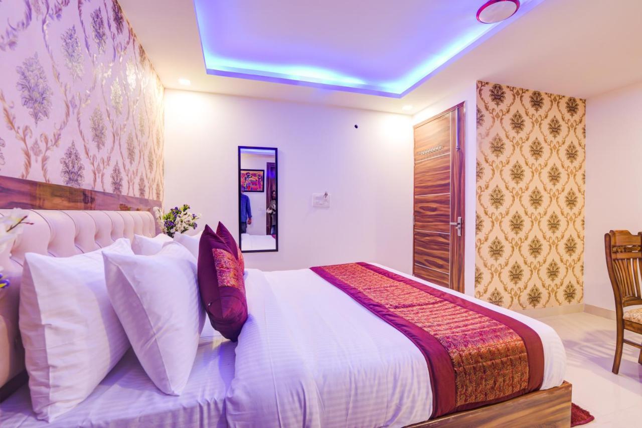 Hotel Festival Mahipalpur Delhi Airport - Near Delhi Aerocity New Delhi Eksteriør billede
